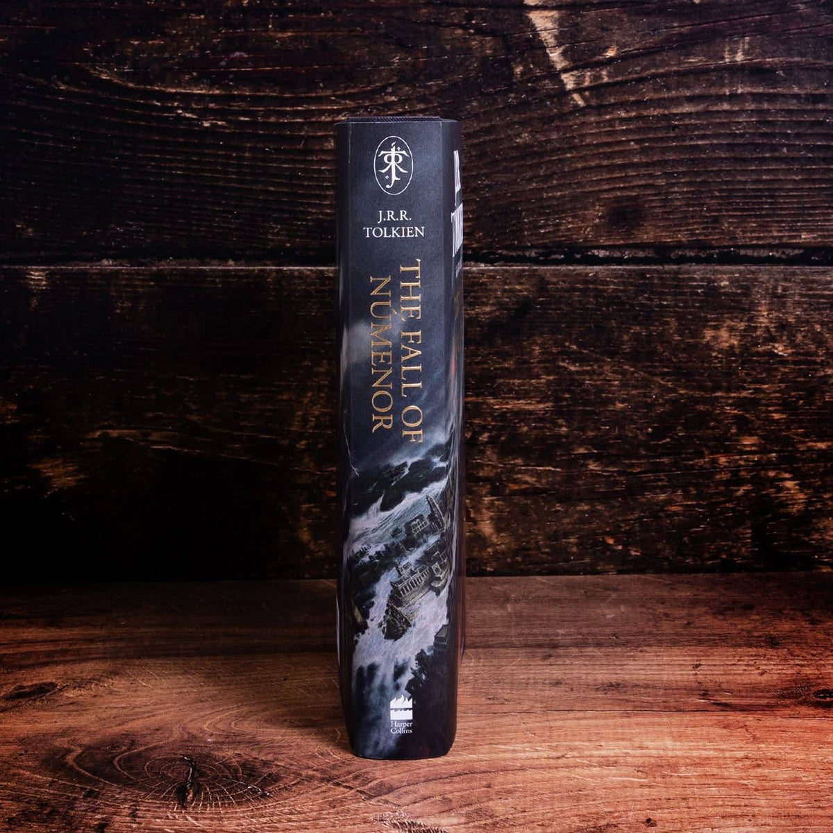 Джон Толкин: Fall of Numenor: and Other Tales (J.R.R. Tolkien) Падение Нуменора и другие сказания (Джон Р Р Толкин)/ Книги на английском языке