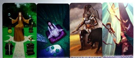 Фотография книги "Джейми Элфорд: Таро Триада Богинь. Руководство и карты"