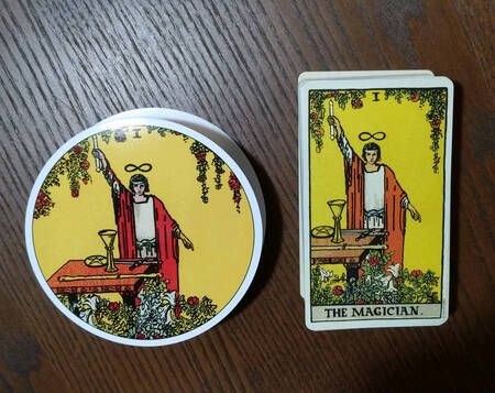 Фотография книги "Graham, Waite: Tarot Original 1909. Circular Edition"