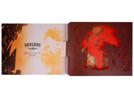 Фотография книги "Harry Potter – Creatures: A Paper Scene Book"