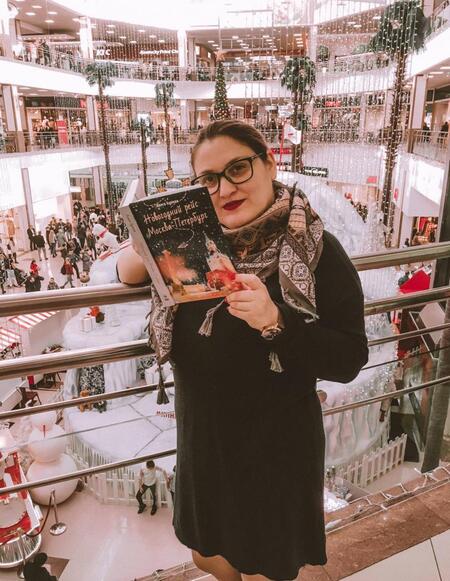Фотография книги "Лунина: Новогодний рейс "Москва-Петербург""