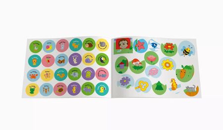 Фотография книги "Нейропрописи для обеих рук. Шаг 1"