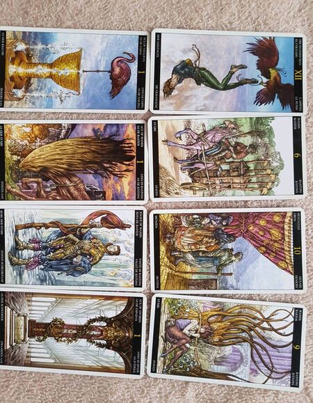 Фотография книги "Паоло Мартинелло: Universal Fantasy Tarot Таро Царство Фэнтези (карты+инструкция на рус. яз.) (коробка) Martinello"