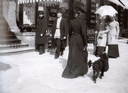 Фотография книги "Петербург вчера и сегодня. Фотоальбом = Petersburg: Yesterday & Today"