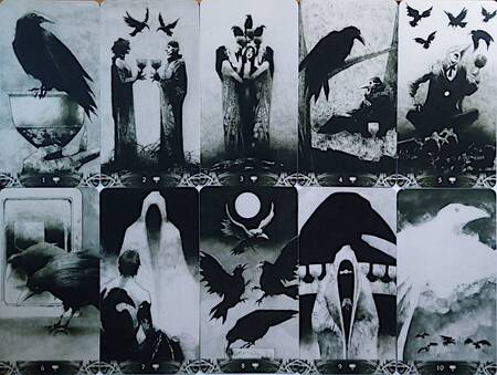 Фотография книги "Рой: Таро Ворон Смерти, новый формат"