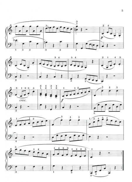 Фотография книги "Время классики: популярные произведения в легкой обработке для фортепиано"