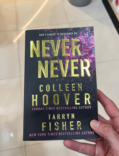 Таррин Фишер: Never Never