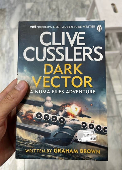 Graham Brown: Clive Cussler's Dark Vector