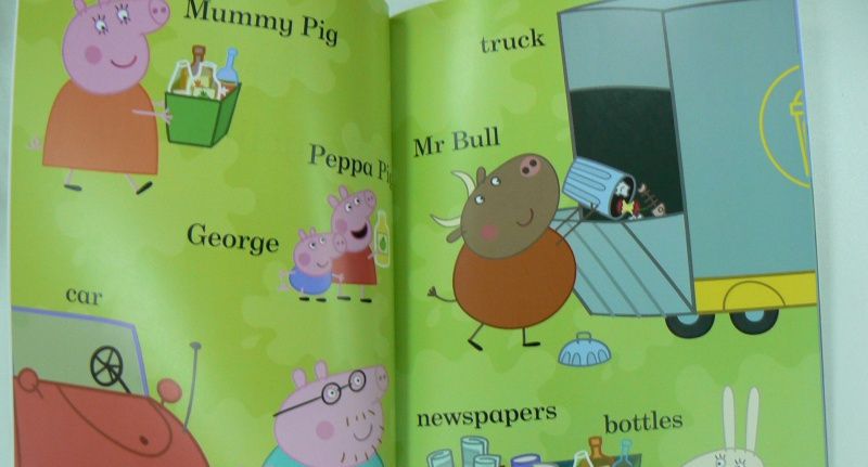 Lorraine Horsley: Peppa Pig. Recycling Fun!