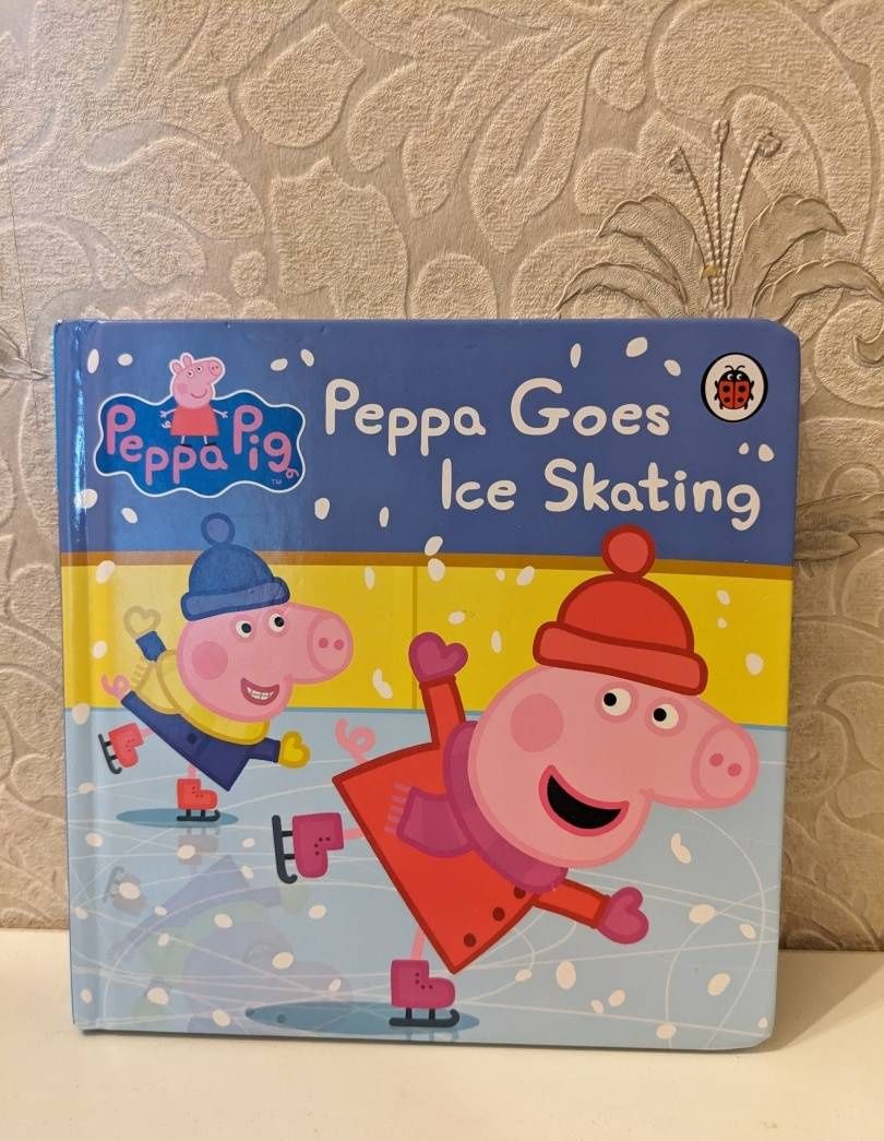 Sue Nicholson: Peppa Goes Ice Skating