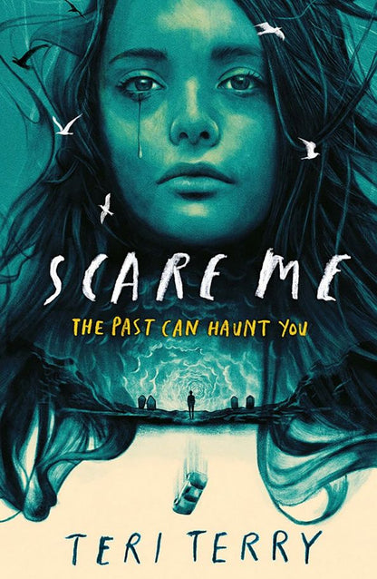 Teri Terry: Scare Me