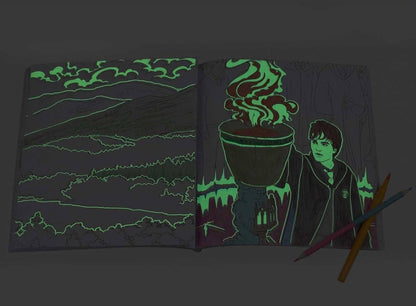 Harry Potter Glow in the Dark Coloring Book Гарри Поттер Светящаяся раскраска