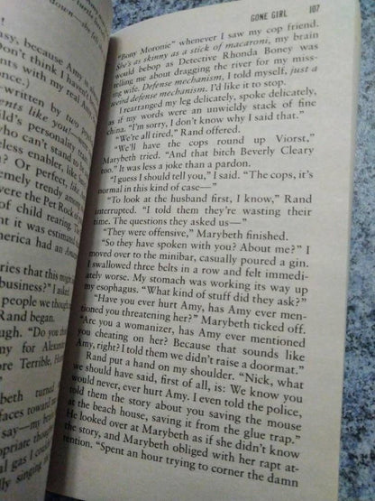 Gillian Flynn: Gone Girl