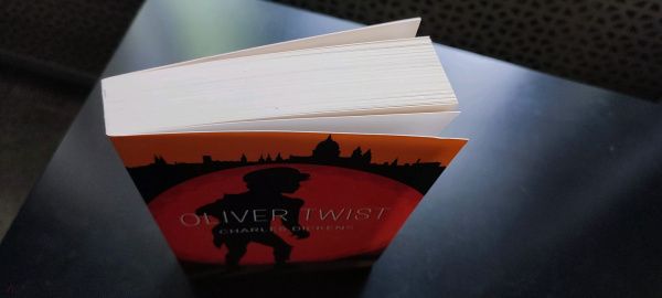 Диккенс Чарльз: Oliver Twist