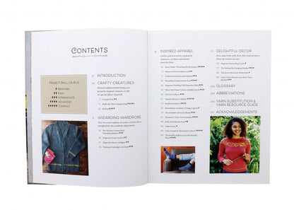 Tanis Gray: Harry Potter Knitting Magic. The official Harry Potter knitting pattern book