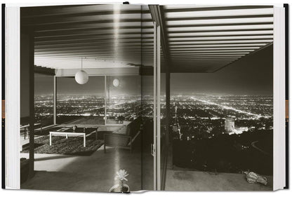 Elizabeth Smith: Case Study Houses: The Complete CSH Program 1945-1966
