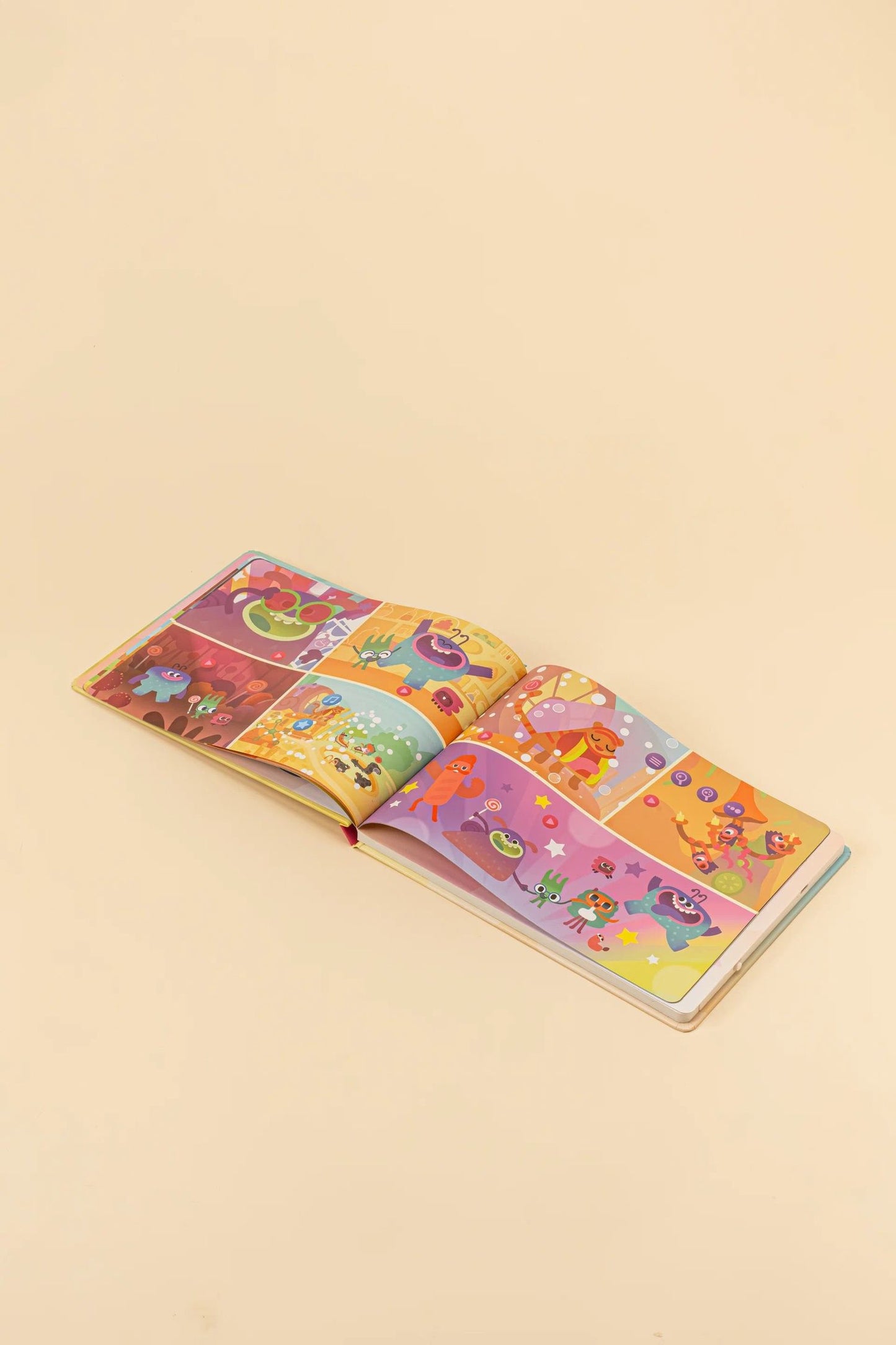 Интерактивная книга Abumba Fingerbook «Ум и Хрум»