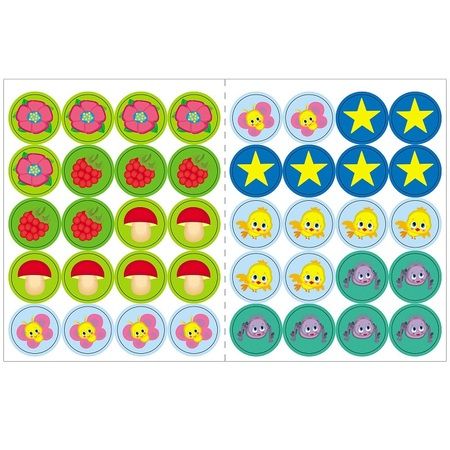 Фотография книги "Активити с наклейками. В лесу"