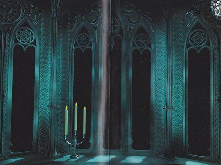 Фотография книги "Александра Лисина: Хелька и ее друзья. Книга 3. Не благословляйте мужа Тьмой"