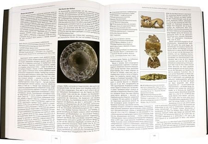 Фотография книги "Алексеев, Наврот, Гасс: Железный век. Европа без границ. Первое тысячелетие до н.э. Каталог выставки"