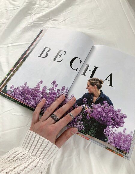 Фотография книги "Бензакейн, Чай, Уэйт: Цветочный сад. Год в окружении прекрасных растений"
