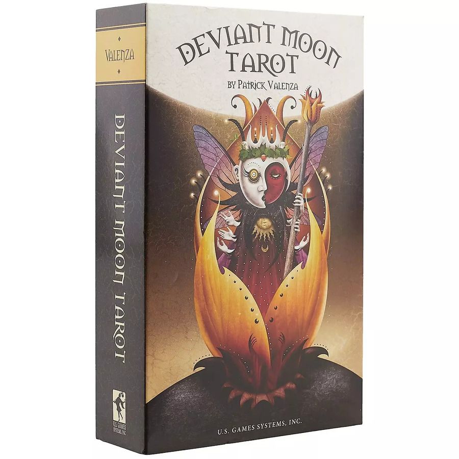 Обложка книги "Deviant moon tarot"