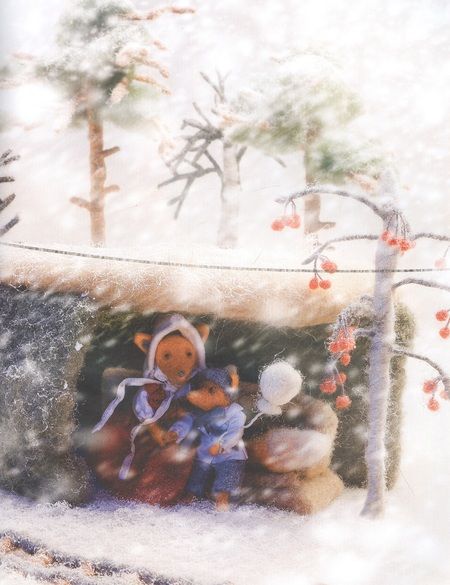 Фотография книги "Дёгтева: Сказки своими руками. Истории с пушистым хвостом"