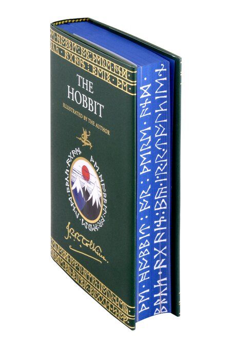 Фотография книги "Джон Рональд: Hobbit"