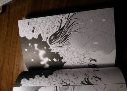 Фотография книги "Джульетта Судзуки: Очень приятно, бог. Том 16"