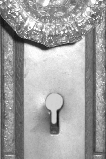 Фотография книги "Фоер: Жутко громко и запредельно близко"