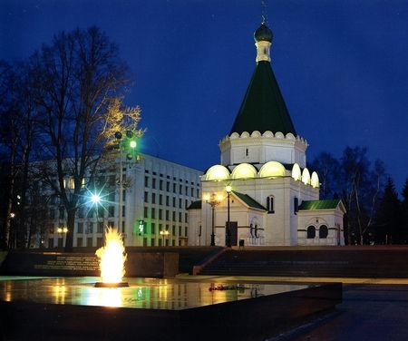 Фотография книги "Гройсман, Григорьева, Резанова: Нижний Новгород. Место встречи. Альбом"