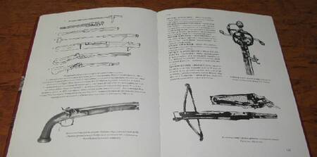 Фотография книги "Квасневич: Лексикон старинного огнестрельного оружия"