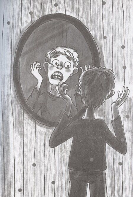 Фотография книги "Лариса Назарова: Лучшие страшные истории для детей"