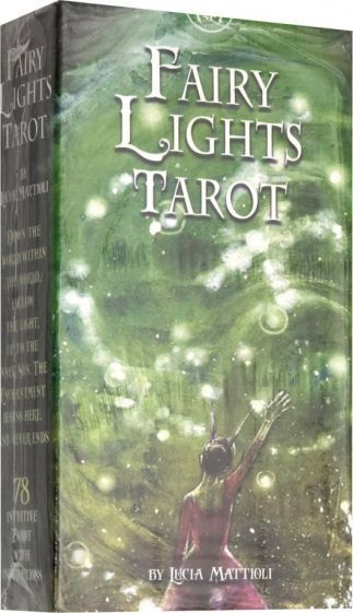 Обложка книги "Mattioli: Таро Сверкающих фей. 78 карт с инструкцией"