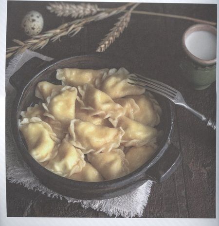 Фотография книги "Нана Погосова: Близко к сердцу. Главные вопросы про здоровье сердца, на которые важно вовремя получить ответ"