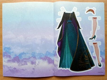 Фотография книги "Наряди меня. Книга с аппликациями"