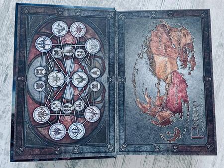 Фотография книги "Сандерсон: Архив Буресвета. Книга 1. Путь королей"