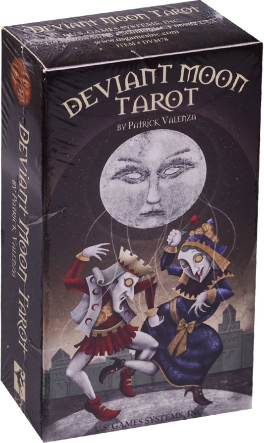 Обложка книги "Deviant moon tarot / Таро Аномальной луны"