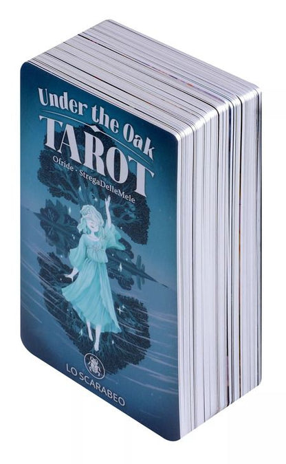 Фотография книги "Офрид СтрегаДельеМеле: Under the Oak Tarot / Таро Под волшебным дубом"