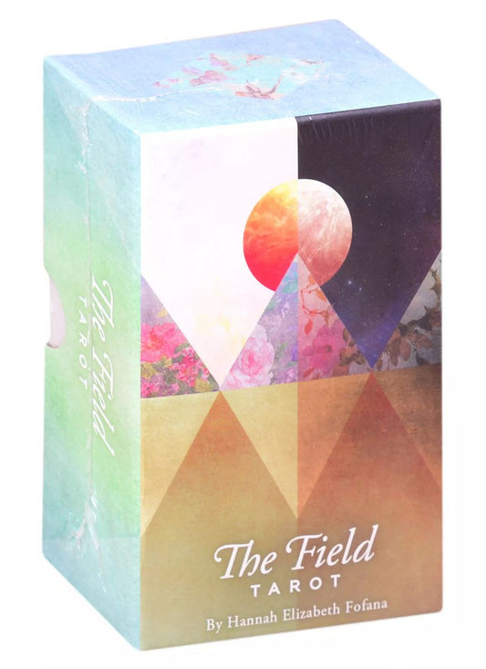 Обложка книги "The Field Tarot (78 карт)"