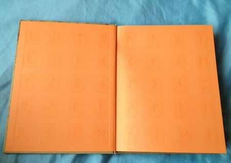 Фотография книги "Толкин"